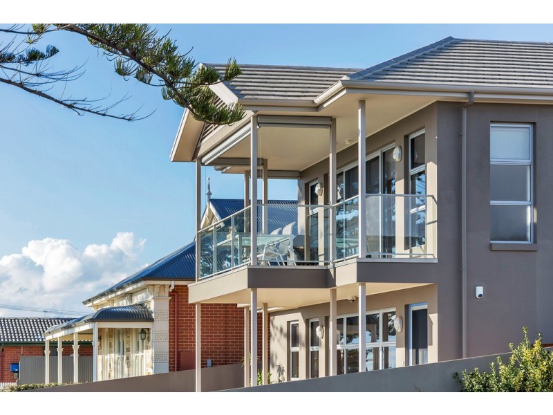 220 Lady Gowrie Drive, Largs Bay SA 5016