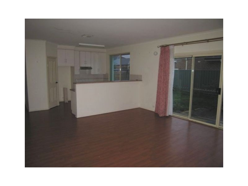 27 Innes Circuit, Mawson Lakes SA 5095