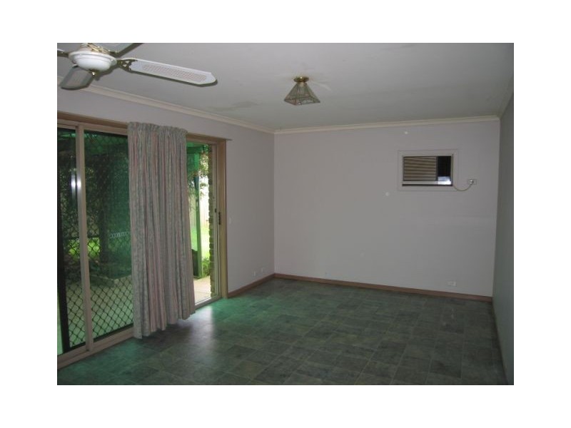 77 Fairbanks Drive, Paralowie SA 5108