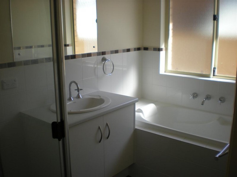 1A Adrian Court, Marion SA 5043