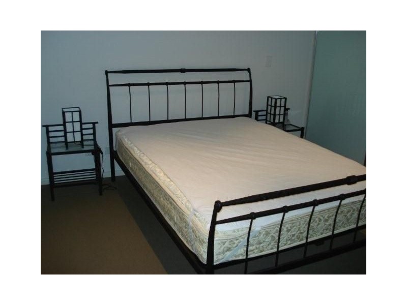 Apt 302 The Breeze, Port Adelaide SA 5015