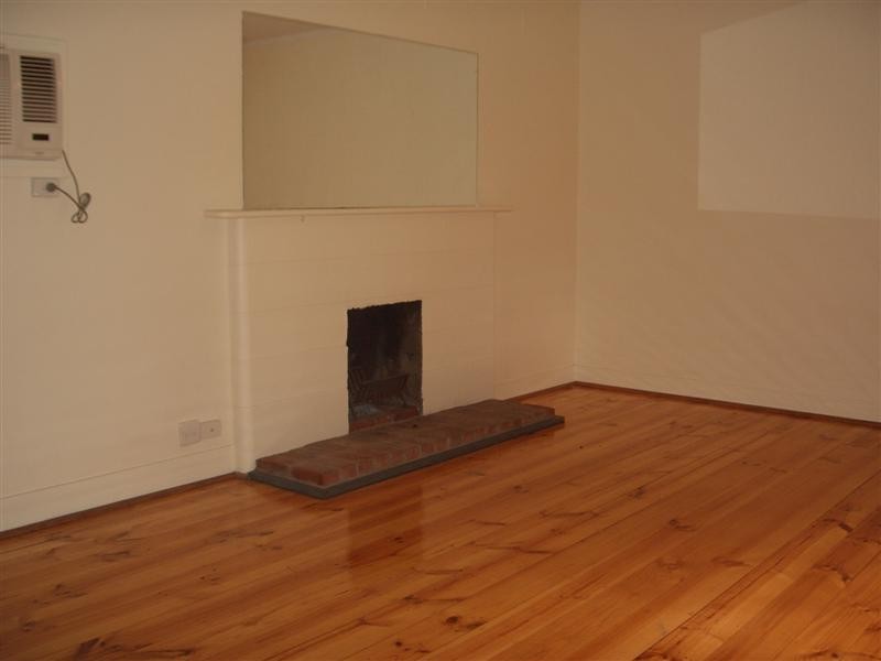 4 Military Road, Semaphore South SA 5019