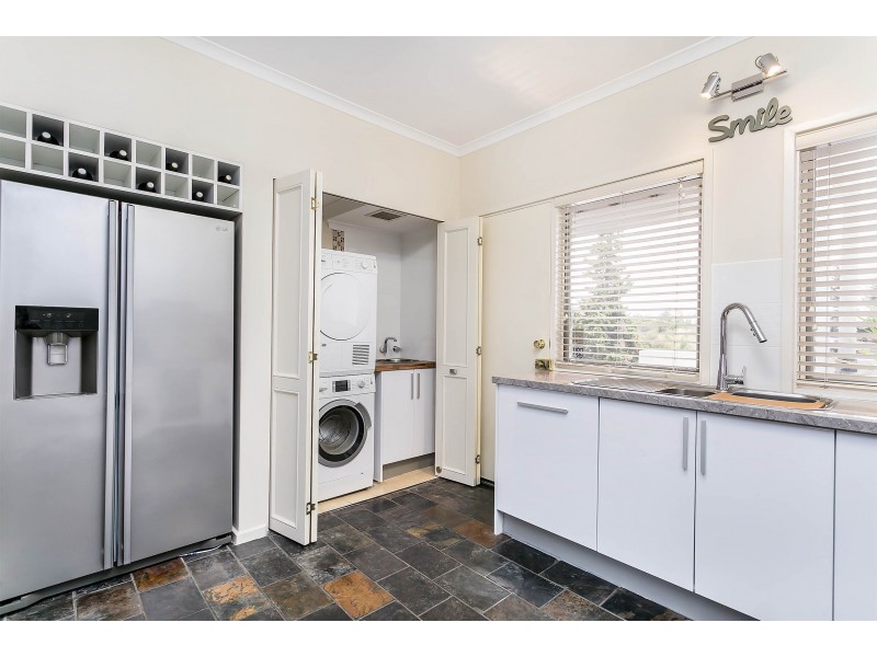 11/10 Nerida Drive, North Haven SA 5018