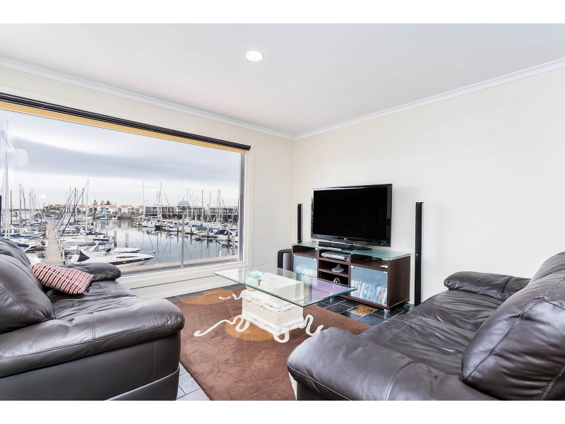 11/10 Nerida Drive, North Haven SA 5018