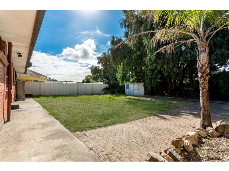 14 Cherry Avenue, North Haven SA 5018