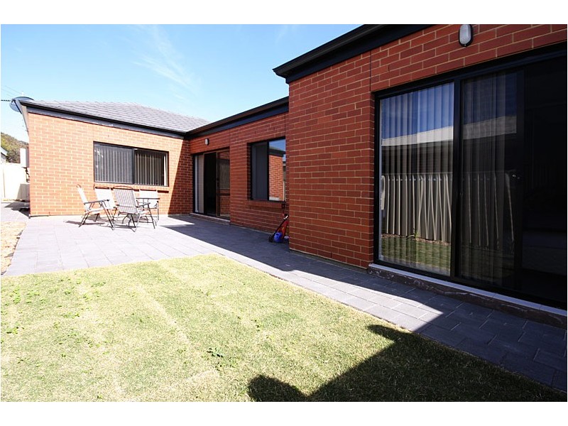 8A  Pelham Street, Ethelton SA 5015