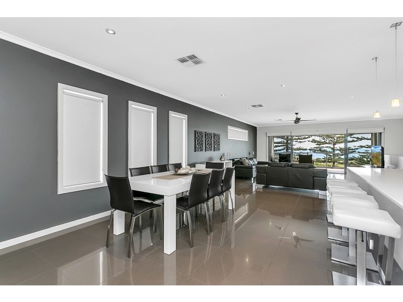 9 Esplanade, Semaphore South SA 5019