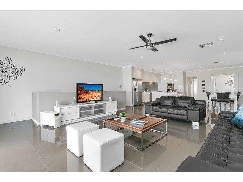 9 Esplanade, Semaphore South SA 5019
