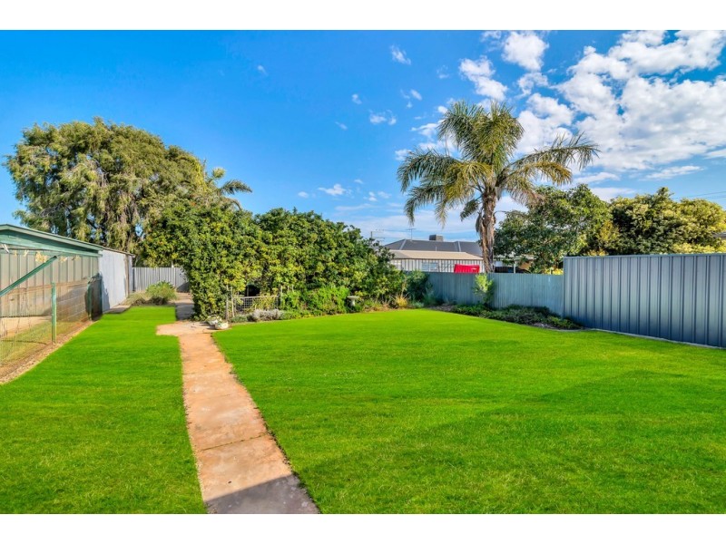 4 Wyreema Street, Largs North SA 5016