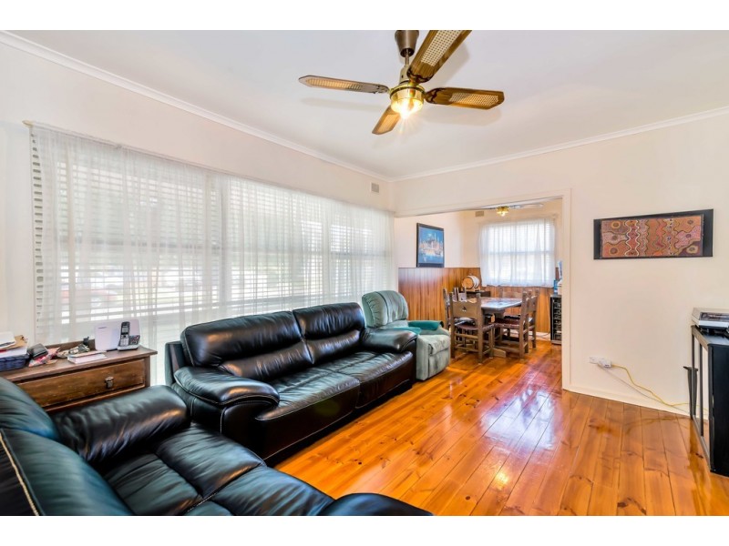 4 Wyreema Street, Largs North SA 5016