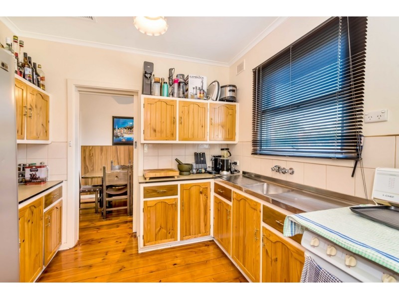 4 Wyreema Street, Largs North SA 5016