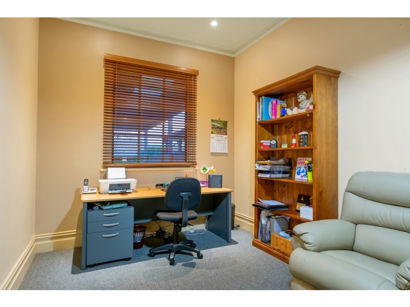 20 Wigley Street, Largs Bay SA 5016