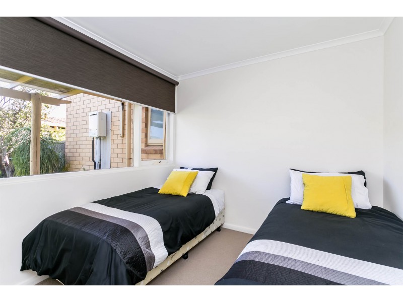 2/80 Military Road, Tennyson SA 5022