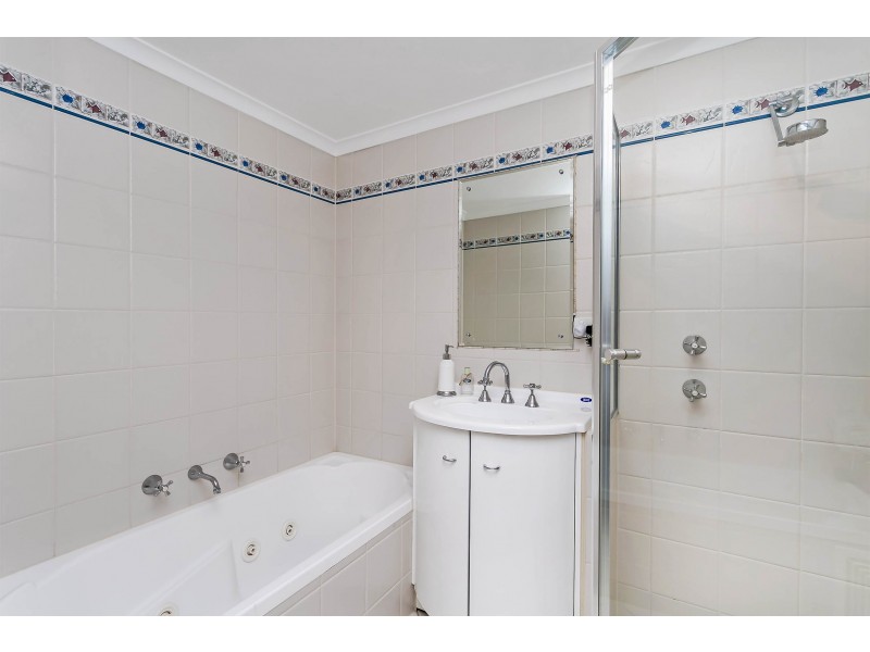 2/80 Military Road, Tennyson SA 5022