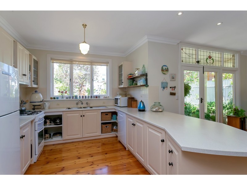 20a Wigley Street, Largs Bay SA 5016