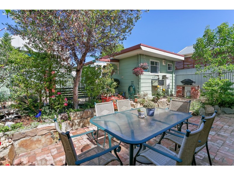 20a Wigley Street, Largs Bay SA 5016