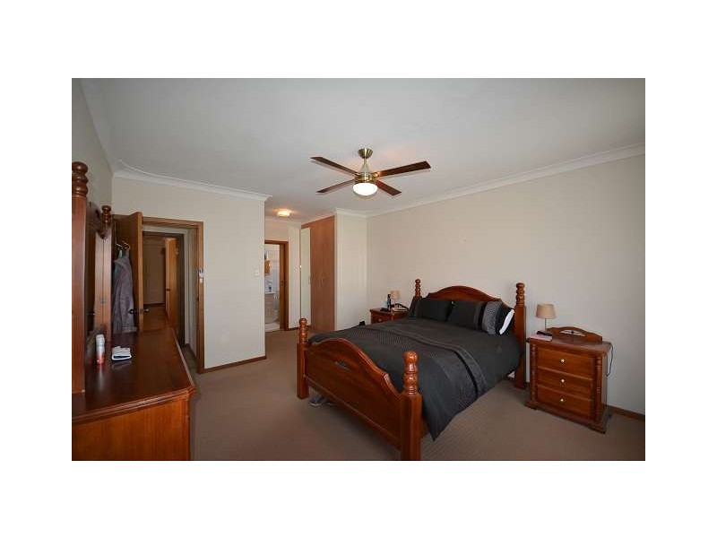 25 Manly Circuit, West Lakes Shore SA 5020