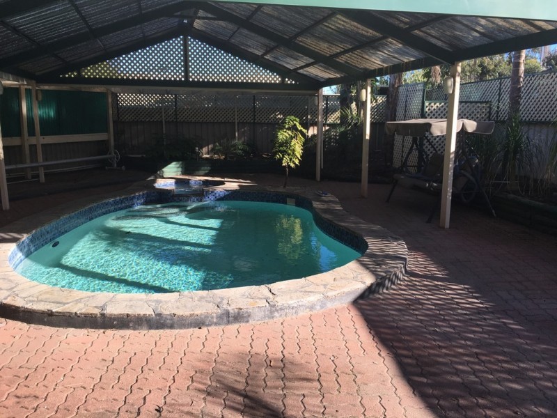 19 Manly Circuit, West Lakes Shore SA 5020