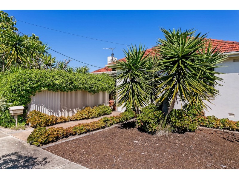 1 Critten Avenue, Largs North SA 5016