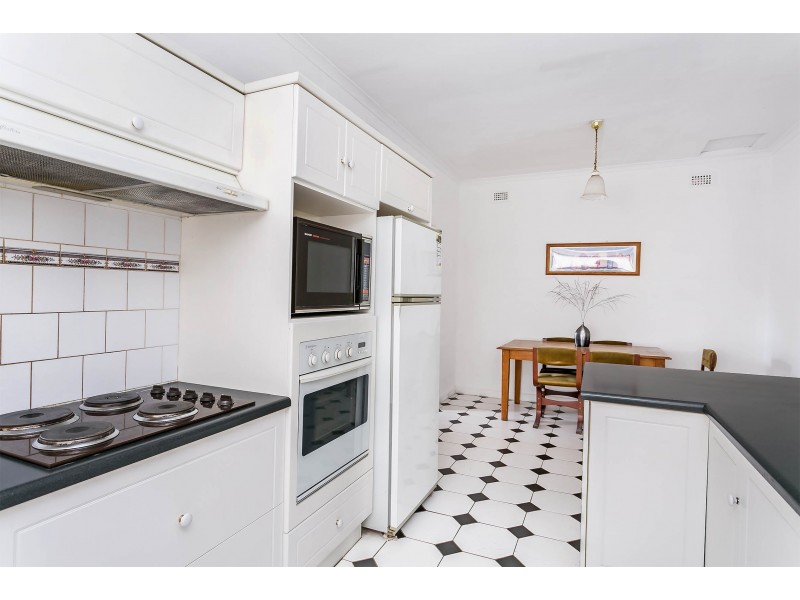 32 Third Avenue, Semaphore Park SA 5019