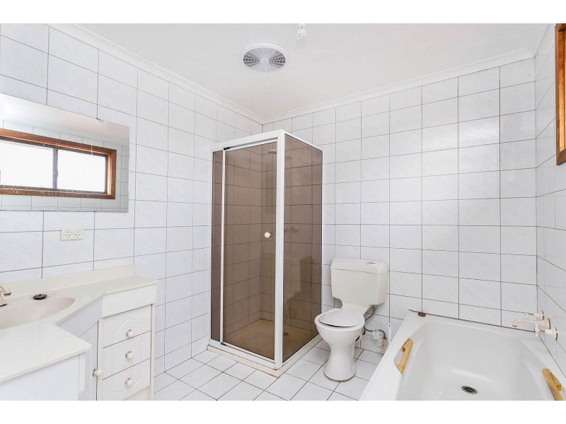 32 Third Avenue, Semaphore Park SA 5019