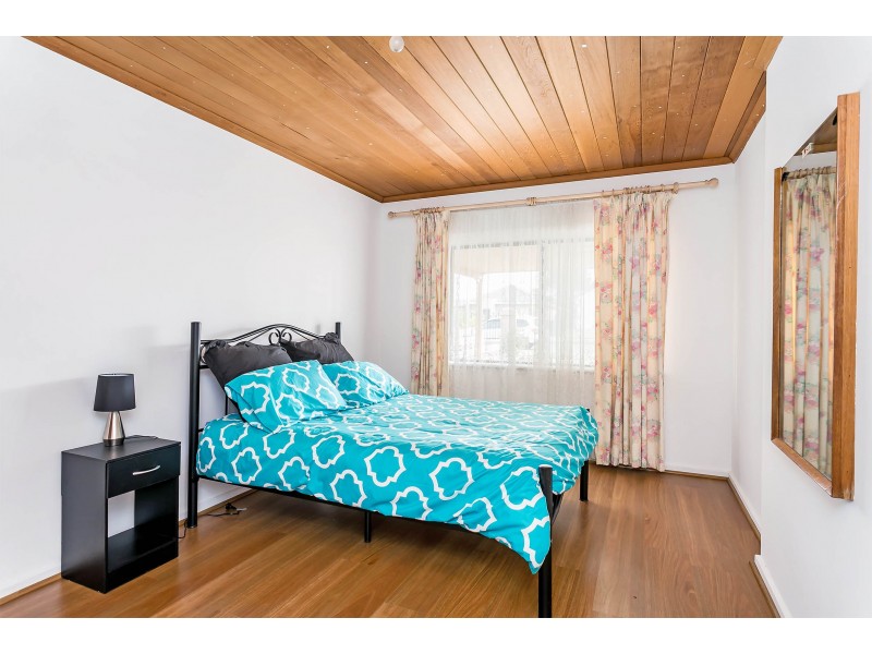 32 Third Avenue, Semaphore Park SA 5019