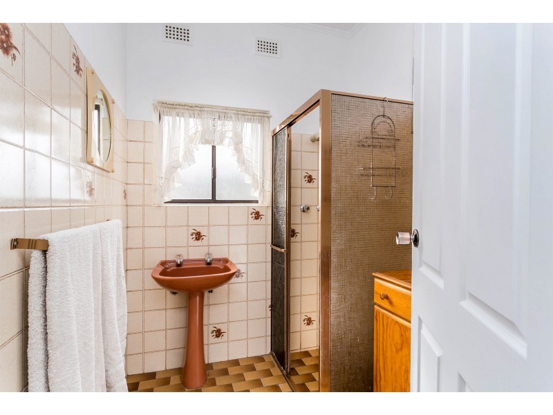 32 Third Avenue, Semaphore Park SA 5019