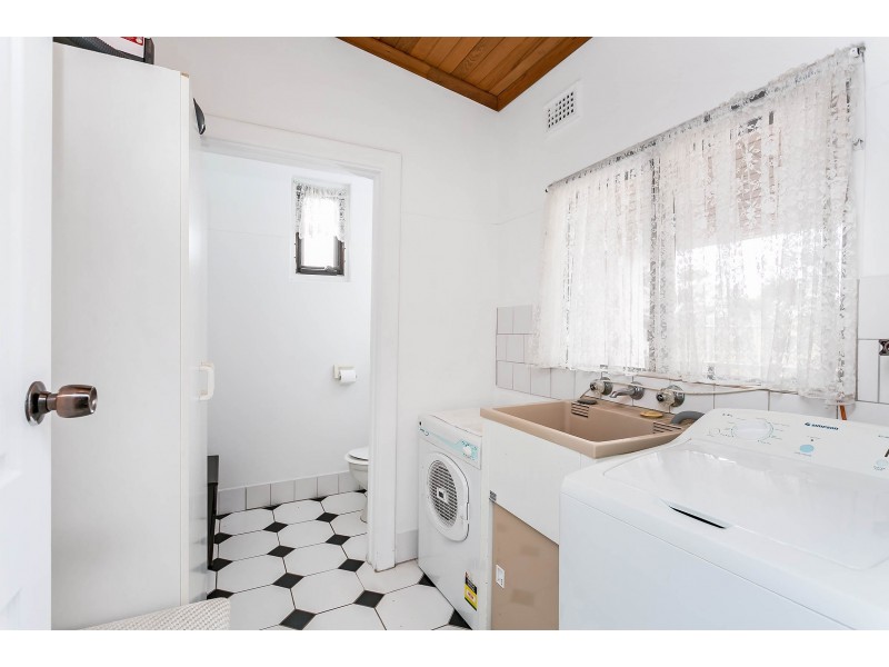 32 Third Avenue, Semaphore Park SA 5019