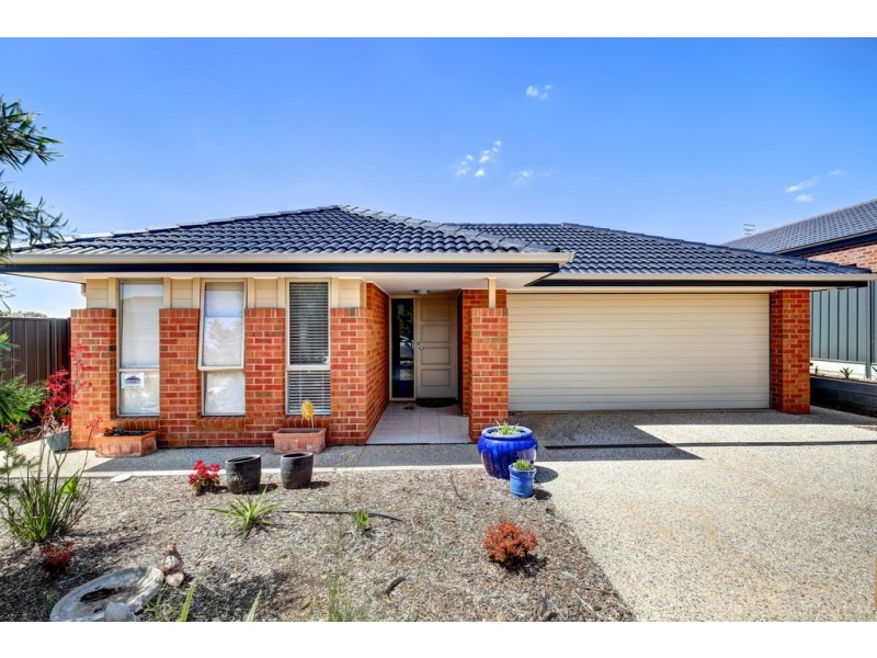 3 Lomandra Crescent, Hillbank SA 5112