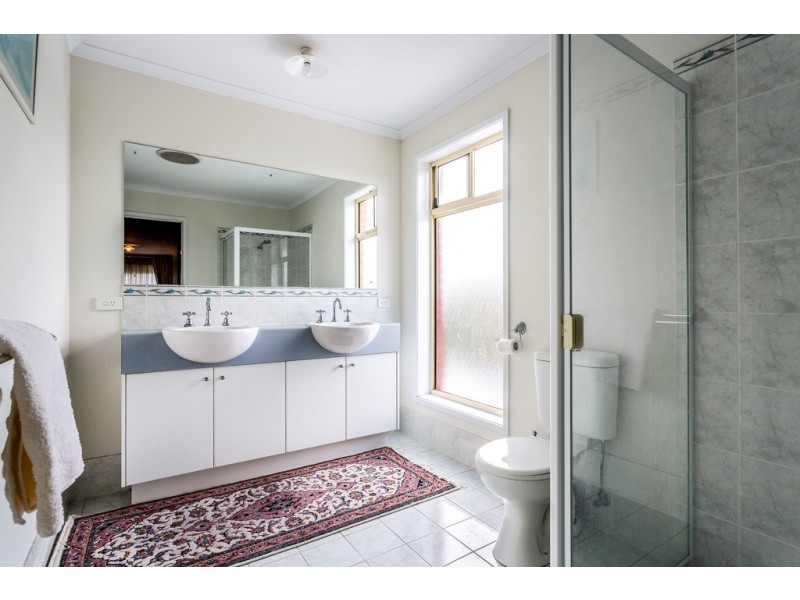 15 Brian Grove, Paradise SA 5075