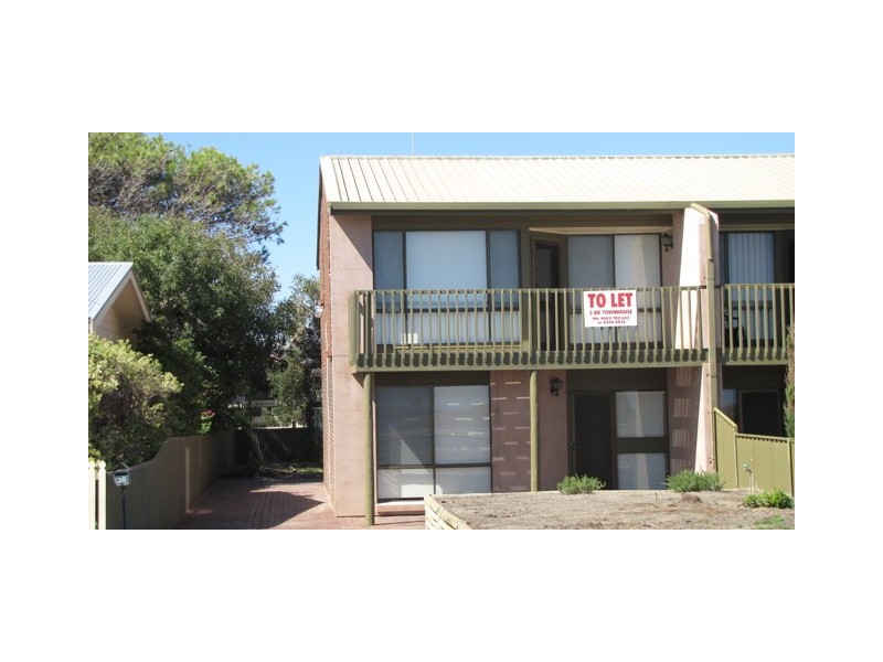 36  Esplanade, Port Willunga SA 5173