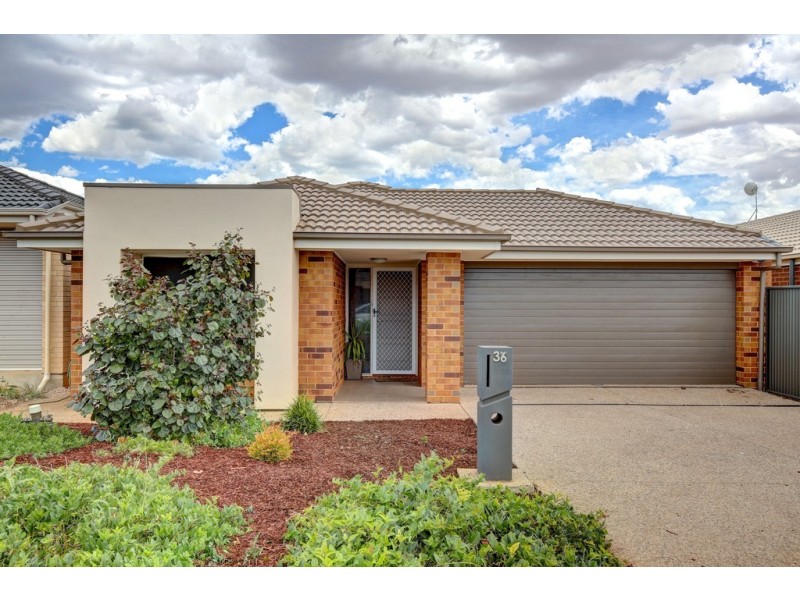 36 St Georges Way, Blakeview SA 5114