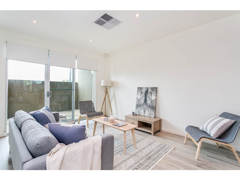 34 Karka Cove, New Port SA 5015