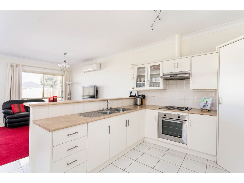 2A Bartley Terrace, Semaphore Park SA 5019