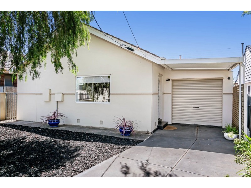 18 Medina Street, Taperoo SA 5017