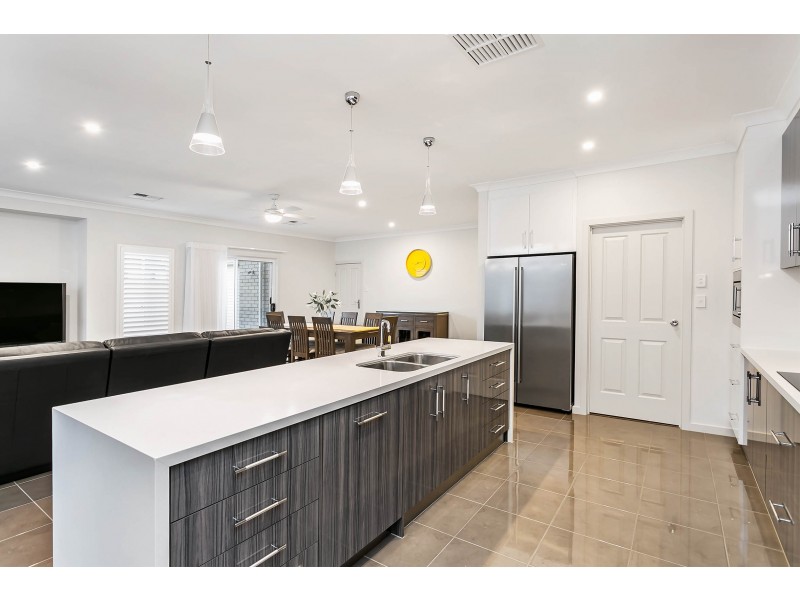 23 Ellaway Avenue, North Haven SA 5018