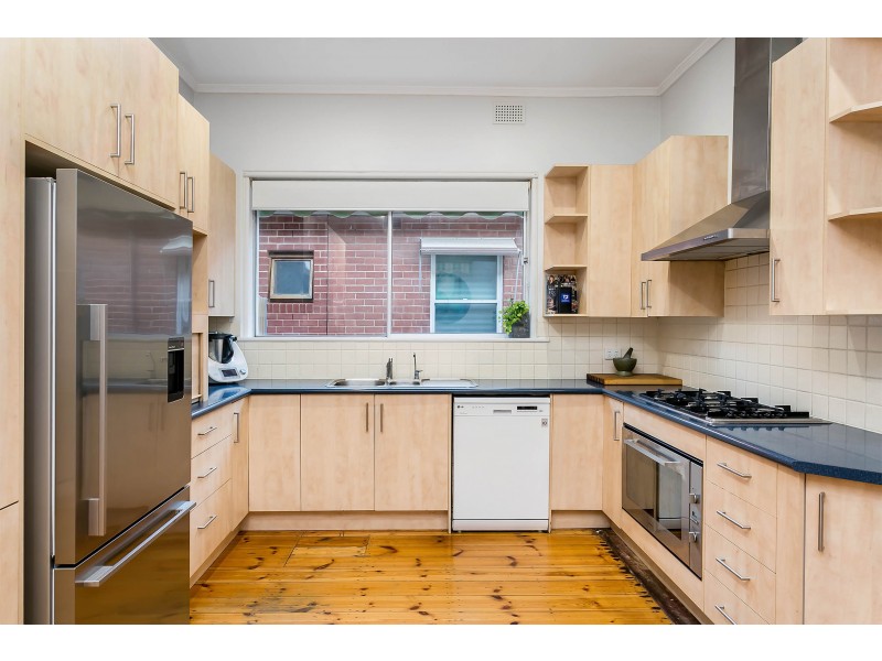 17 Balranald Avenue, Largs Bay SA 5016