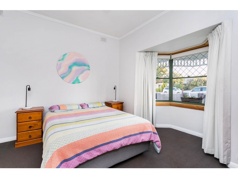 17 Balranald Avenue, Largs Bay SA 5016