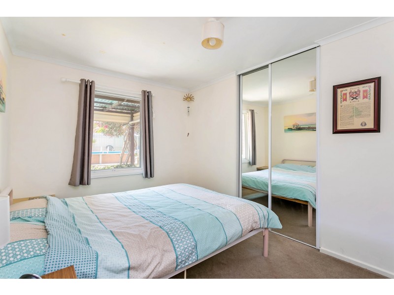 18 Fraser Drive, North Haven SA 5018