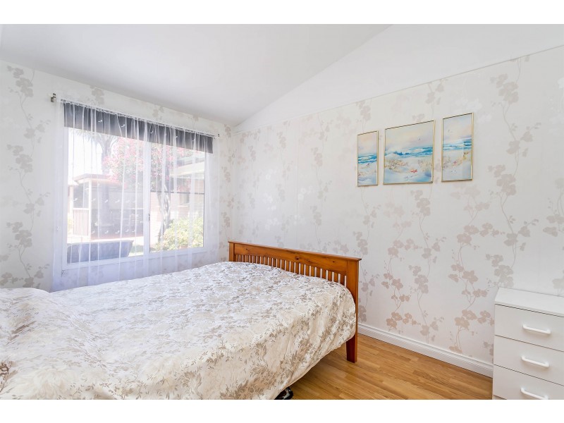 18 Fraser Drive, North Haven SA 5018