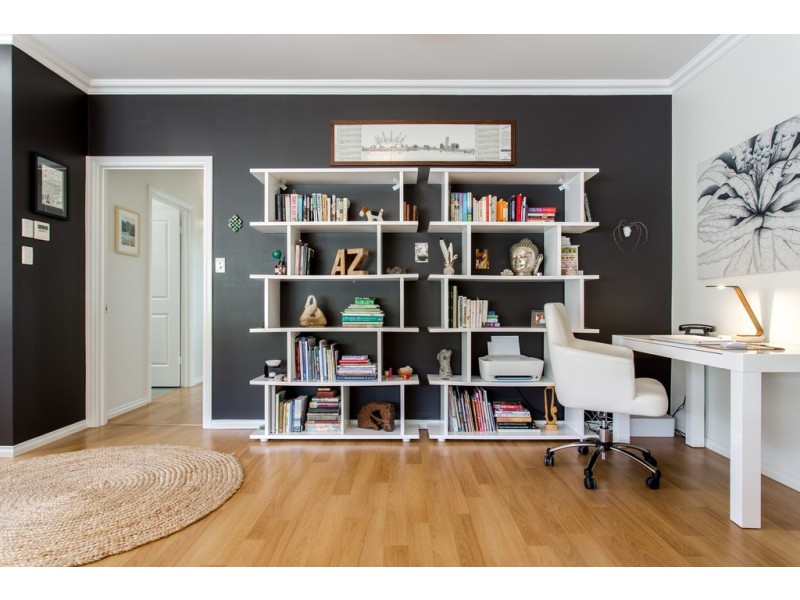 8 Russell Street, Ethelton SA 5015