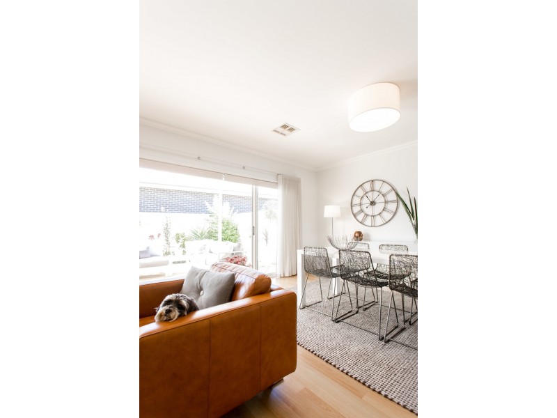 8 Russell Street, Ethelton SA 5015