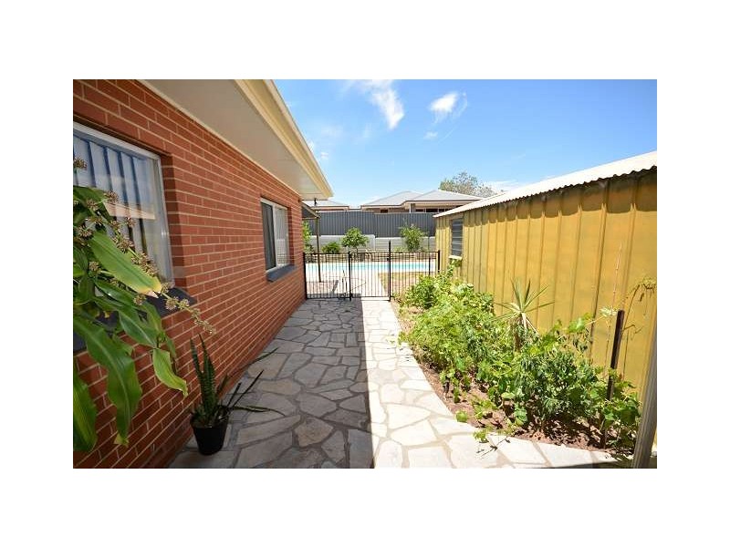 3 Dundee Avenue, Seaton SA 5023