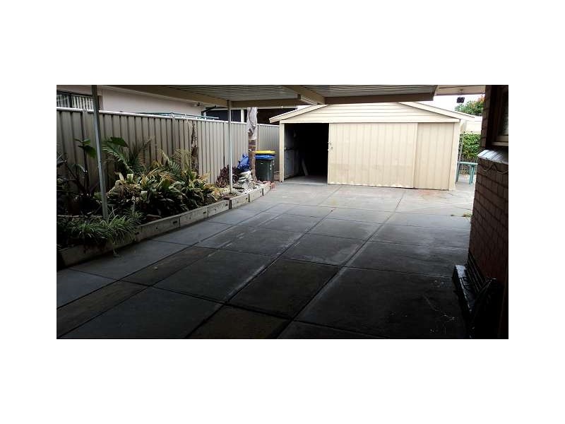 9 Hazel Grove, Semaphore Park SA 5019