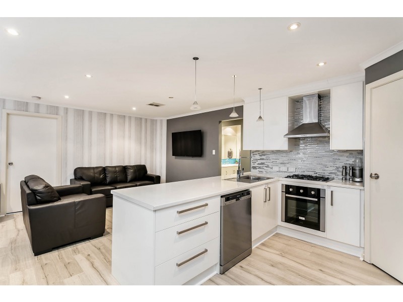 68 Leicester Grove, Andrews Farm SA 5114