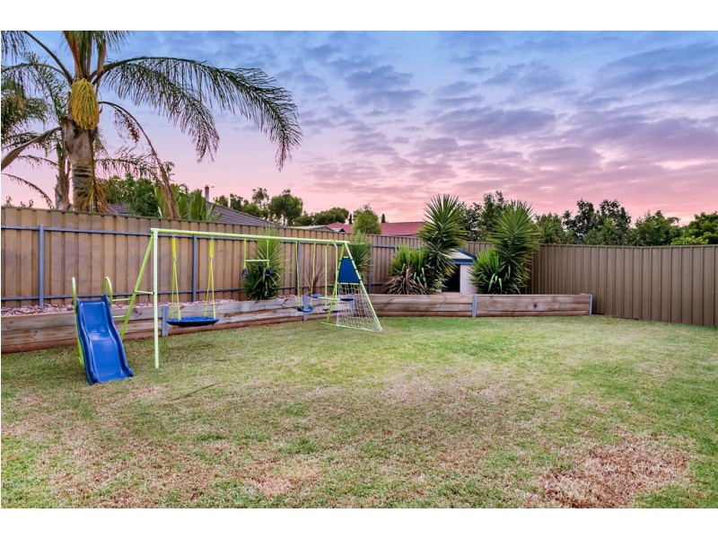 68 Leicester Grove, Andrews Farm SA 5114