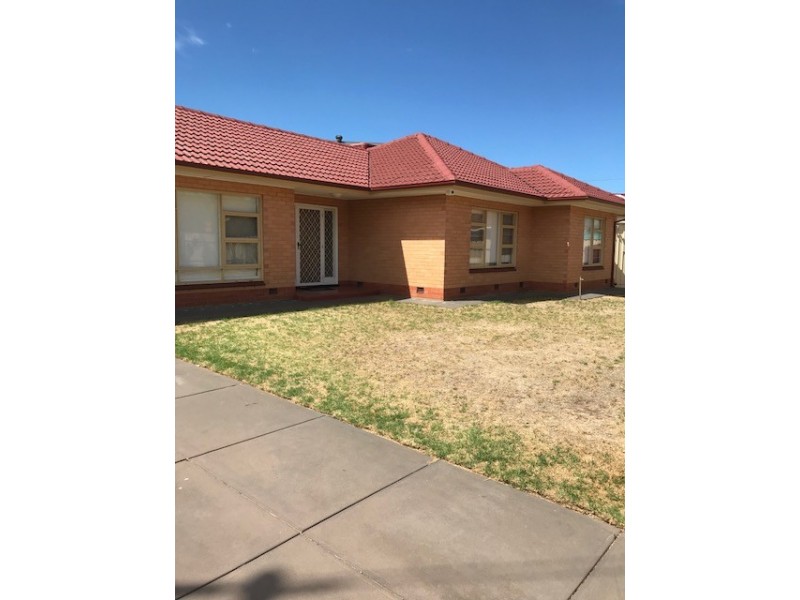 1 Robins Avenue, Findon SA 5023