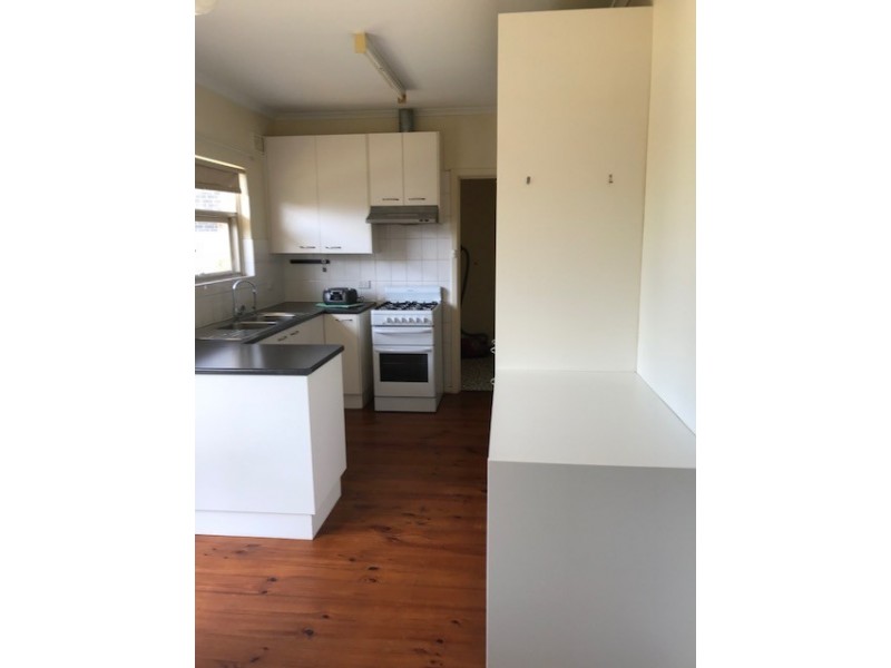 1 Robins Avenue, Findon SA 5023