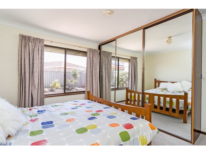 1/57 Klingberg Drive, North Haven SA 5018