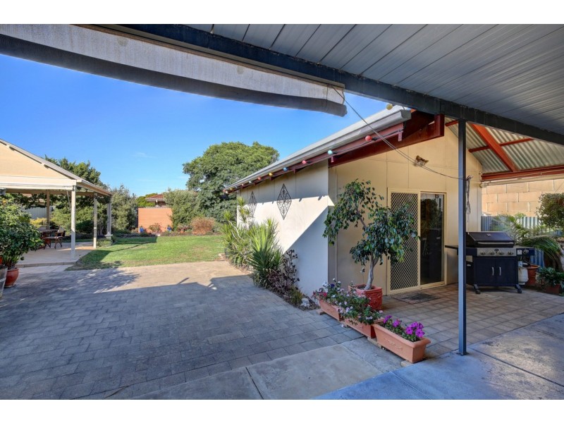 662 Military Road, Taperoo SA 5017